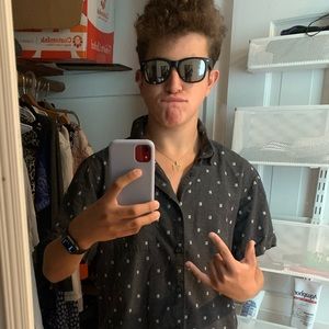 Meet your Posher, Josh